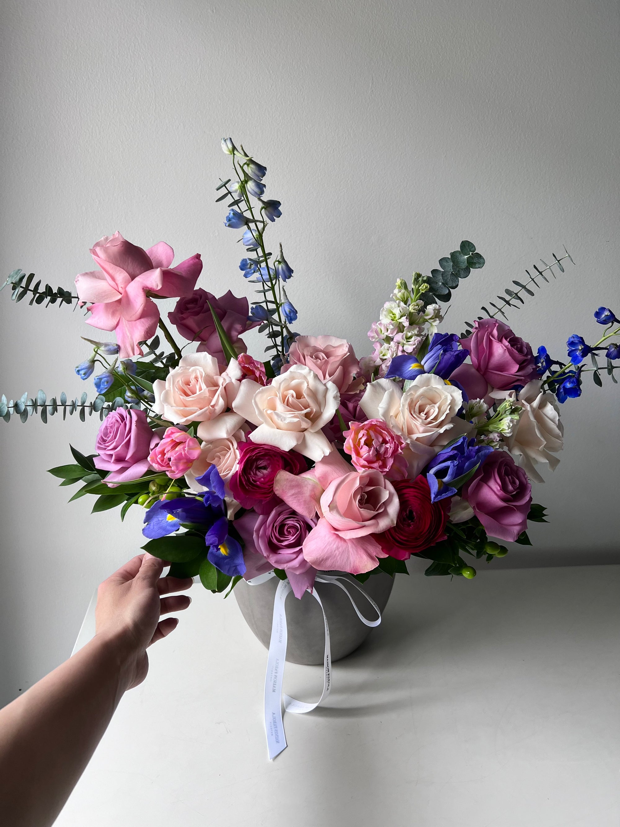 Mother's Day Bloom Arrangement - Maison Farola