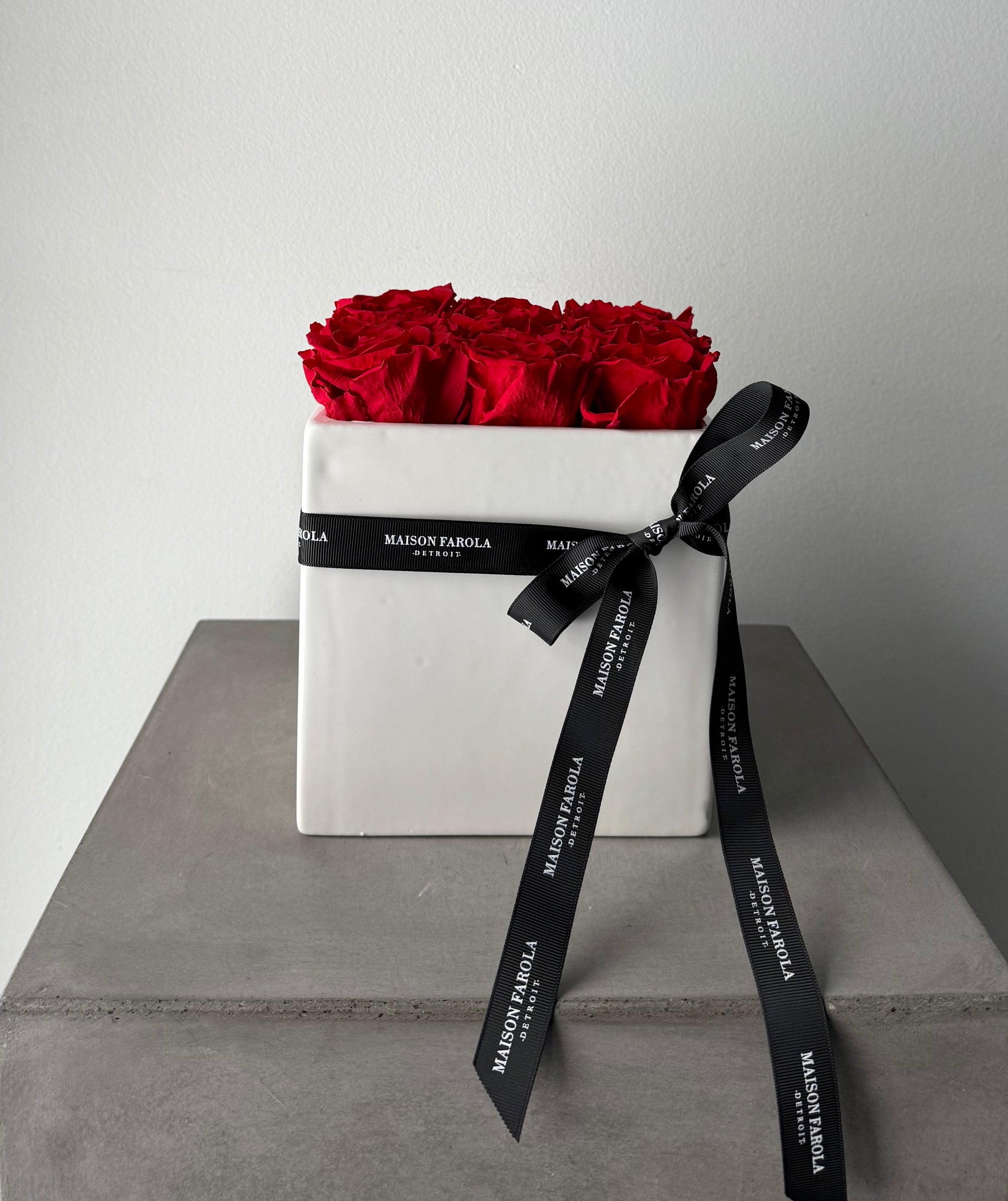 Forever Series Timeless Bloom - Maison Farola