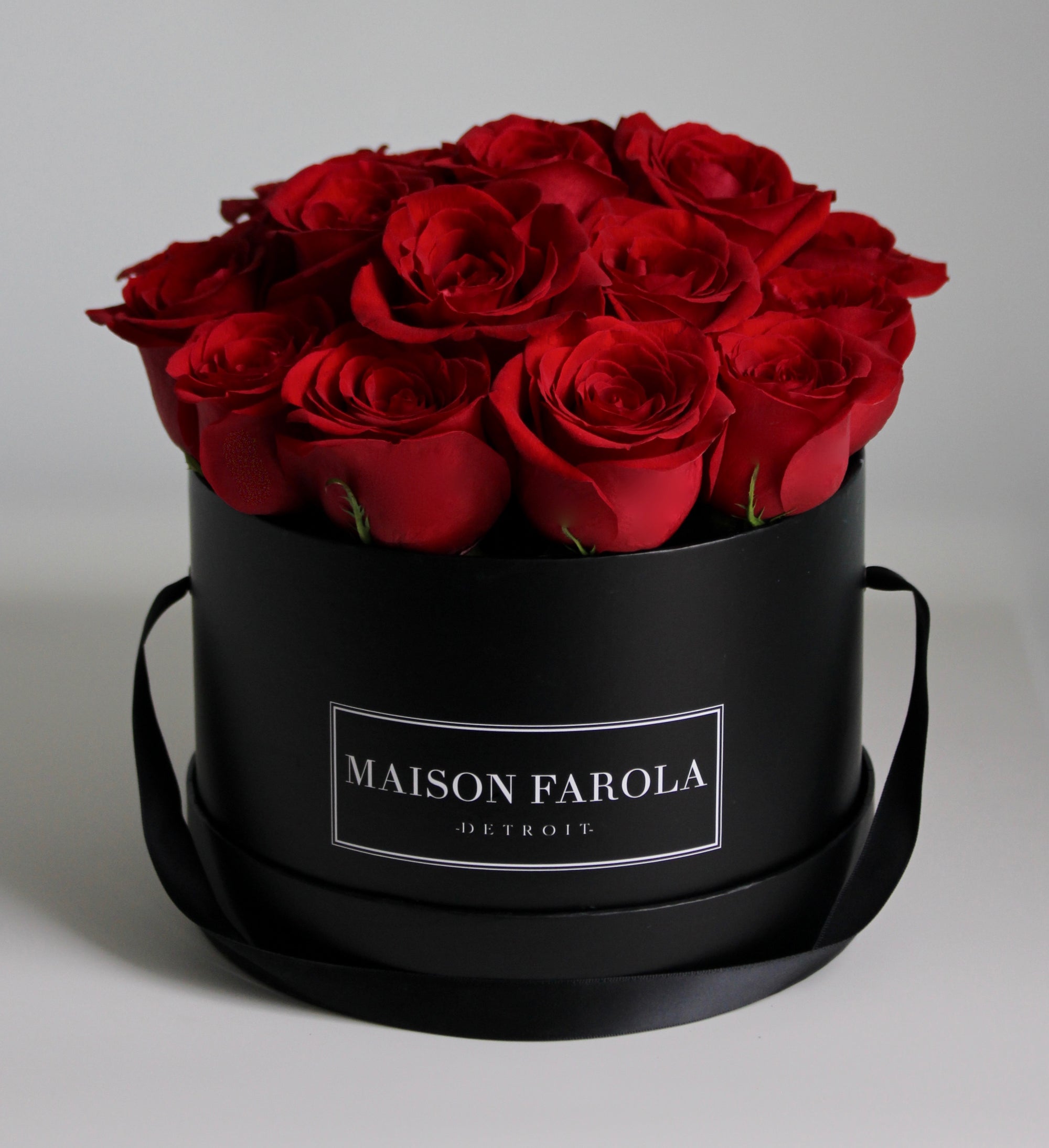 [flower_box], [maison_farola], [arrangement], [flowers], [birthday], [mothers_day], [delivery], [hat_box], [english_garden], [affordable_flowers], [blumz], [pot_and_box], [made_floral], [blush_and_co], [tiffany_florist], [blossoms], [fleurdetroit], [gift], [easter], [centerpiece], [baby_shower], [baby_girl], [baby_boy], [baptism], [event], [communion], [sympathy], [corporate], [flower_bouquet], [preserved]