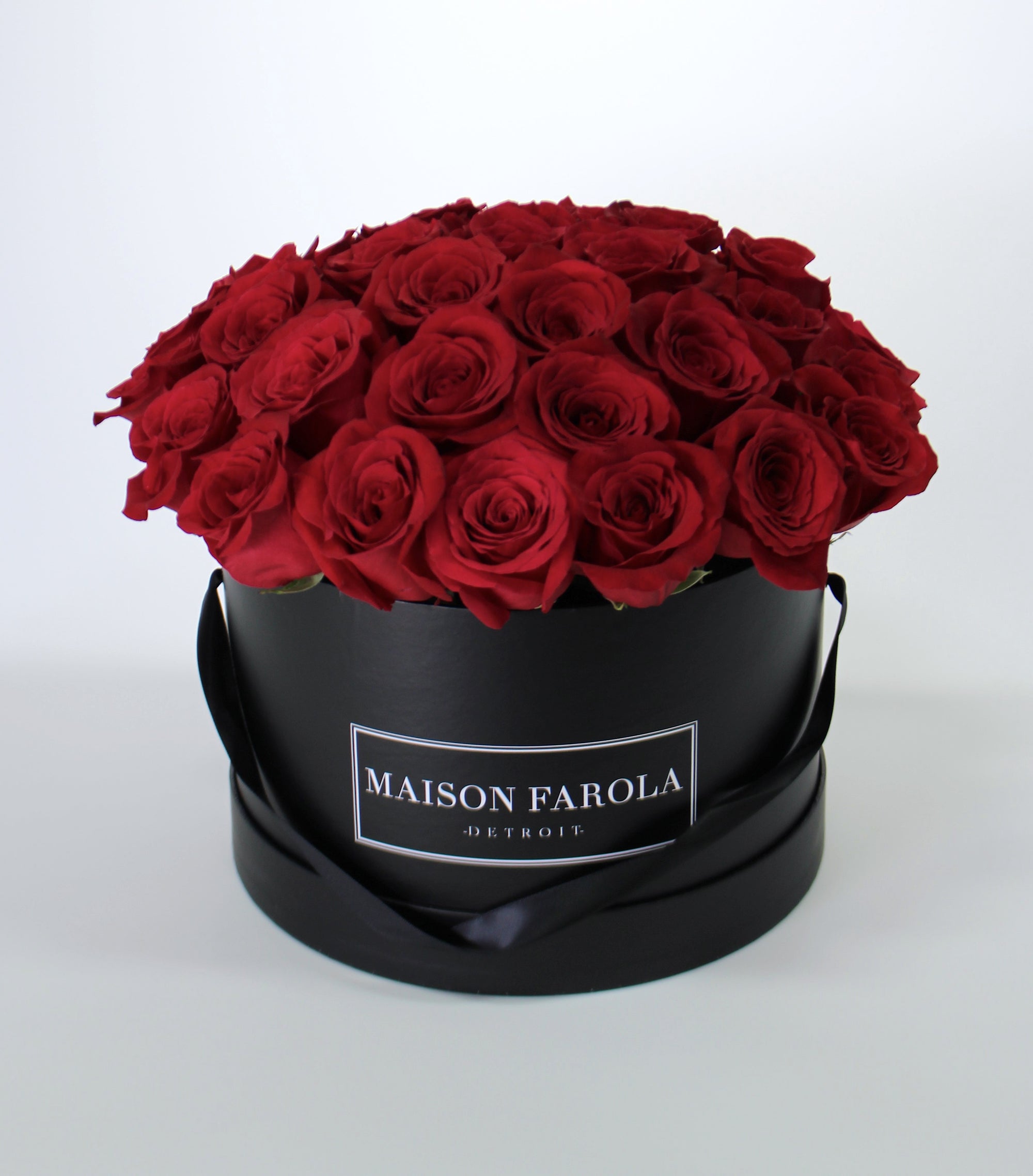 [flower_box], [maison_farola], [arrangement], [flowers], [birthday], [mothers_day], [delivery], [hat_box], [english_garden], [affordable_flowers], [blumz], [pot_and_box], [made_floral], [blush_and_co], [tiffany_florist], [blossoms], [fleurdetroit], [gift], [easter], [centerpiece], [baby_shower], [baby_girl], [baby_boy], [baptism], [event], [communion], [sympathy], [corporate], [flower_bouquet], [preserved]