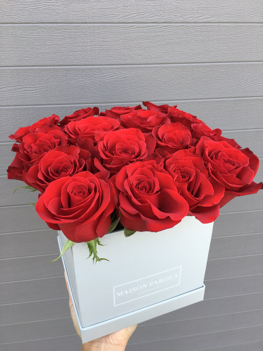 [flower_box], [maison_farola], [arrangement], [flowers], [birthday], [mothers_day], [delivery], [hat_box], [english_garden], [affordable_flowers], [blumz], [pot_and_box], [made_floral], [blush_and_co], [tiffany_florist], [blossoms], [fleurdetroit], [gift], [easter], [centerpiece], [baby_shower], [baby_girl], [baby_boy], [baptism], [event], [communion], [sympathy], [corporate], [flower_bouquet], [preserved]
