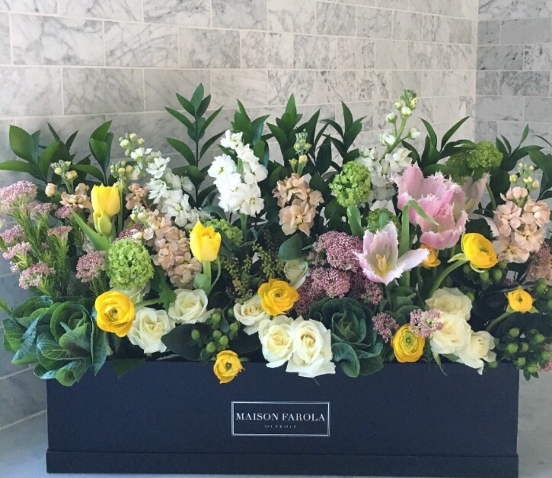[flower_box], [maison_farola], [arrangement], [flowers], [birthday], [mothers_day], [delivery], [hat_box], [english_garden], [affordable_flowers], [blumz], [pot_and_box], [made_floral], [blush_and_co], [tiffany_florist], [blossoms], [fleurdetroit], [gift], [easter], [centerpiece], [baby_shower], [baby_girl], [baby_boy], [baptism], [event], [communion], [sympathy], [corporate], [flower_bouquet], [preserved]
